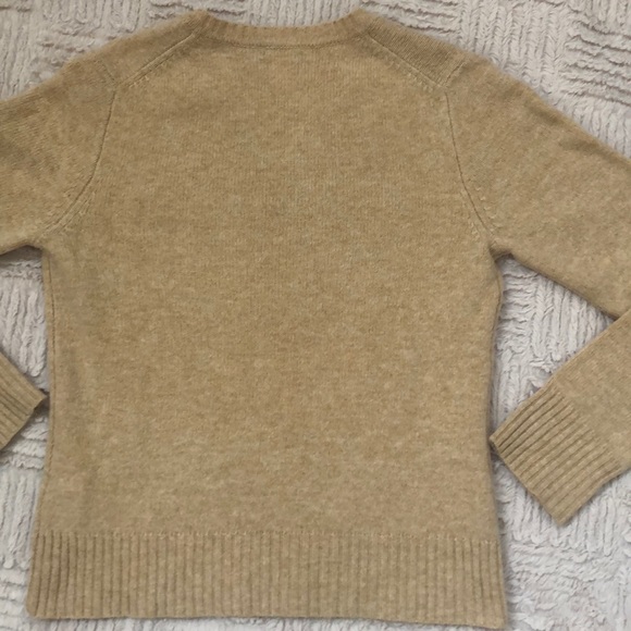 J. Crew 100% Lambs Wool v-neck sweater Size S - Picture 6 of 12